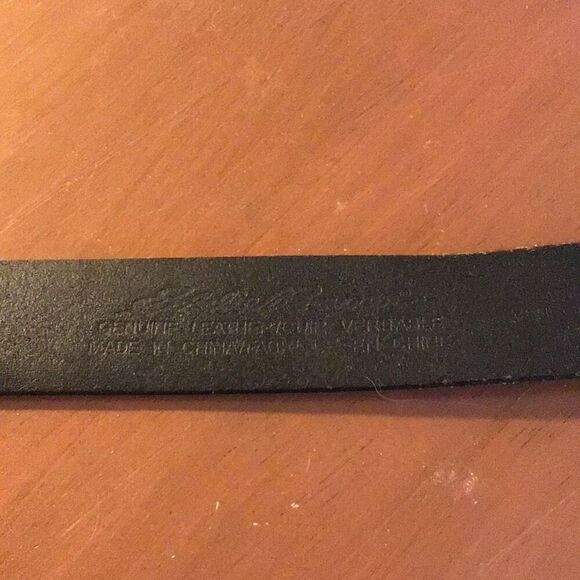 Mens Eddie Bauer Belt, Black Leather, 46 - Picture 3 of 7
